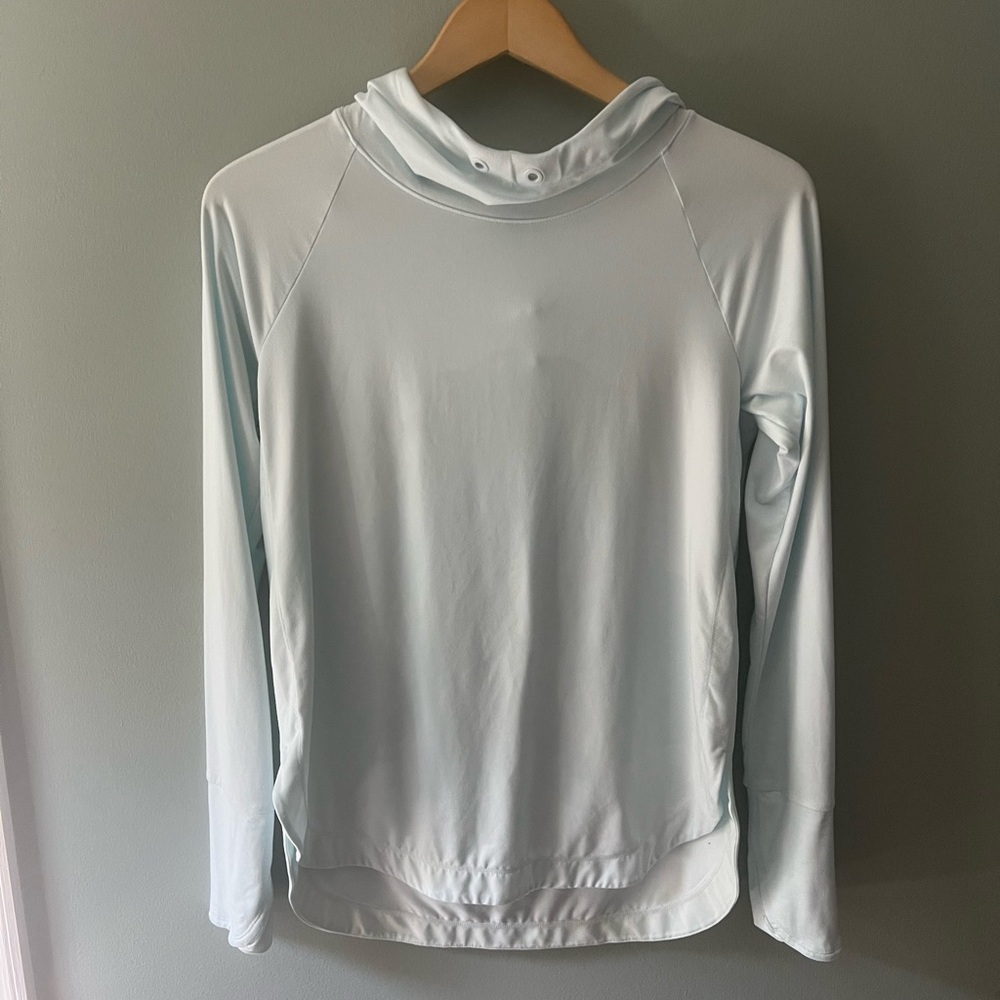 Athleta hooded long sleeve size small
